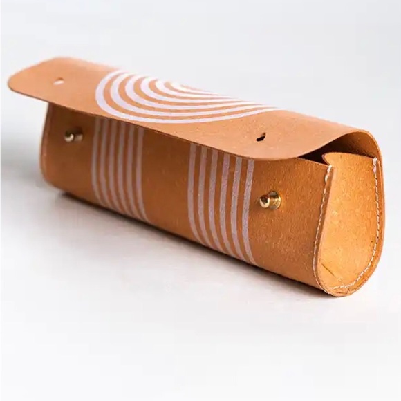 Erin Condren Eco friendly Pencil Bag - Picture 3 of 4